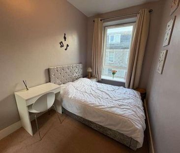 Ashvale Place, City Centre, Aberdeen, AB10 - Photo 3