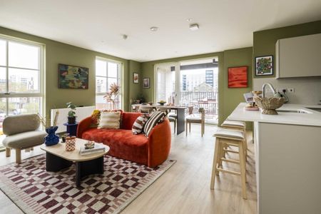 3 bedroom flat to rent - Photo 5