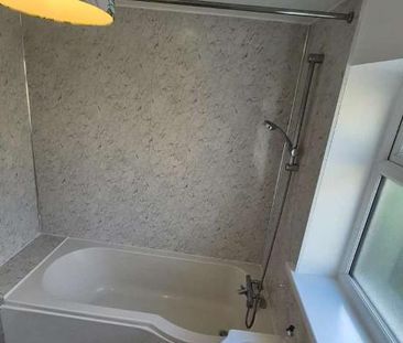 Neath Road, Neath, SA11 - Photo 4