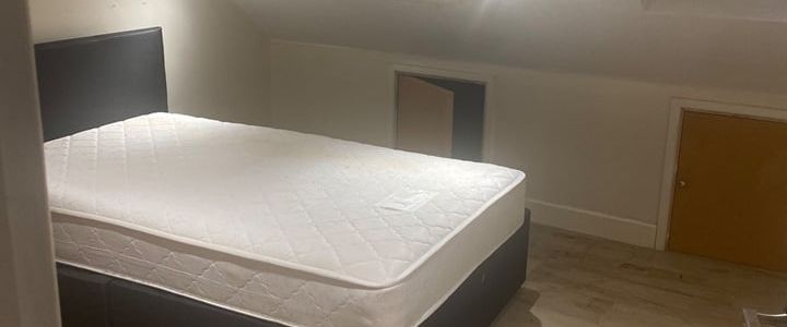 Room in a Shared House, Grasmere Road, SE25 - Photo 1