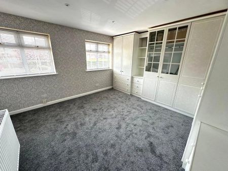 3 bedroom detached house to rent - Photo 4