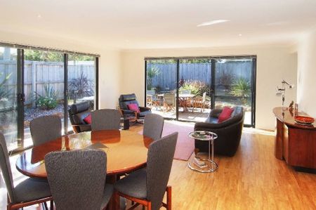 GREAT LOCATION - Photo 2