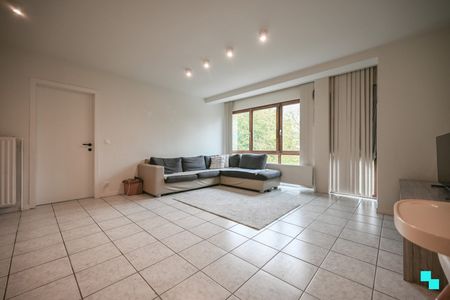 Appartement met twee slaapkamers in centrum Izegem - Photo 3