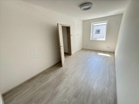 Kiadó új építésű lakás - Győr - Photo 4