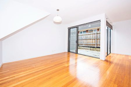 LOW MAINTENANCE LUXURY, POSITIONED TO PERFECTION! - Photo 3