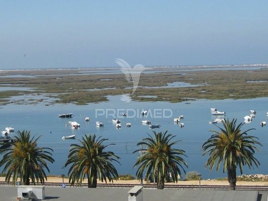 Moradia T4 em Faro - Photo 1