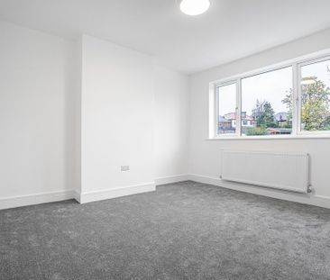 3 bedroom semi-detached house to rent - Photo 4