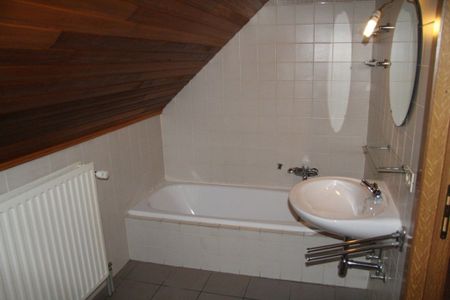 Appartement met 2 slk en autostaanplaats - Photo 4