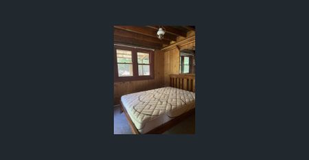 2 bedroom cottage in a beautiful bush setting - Photo 2