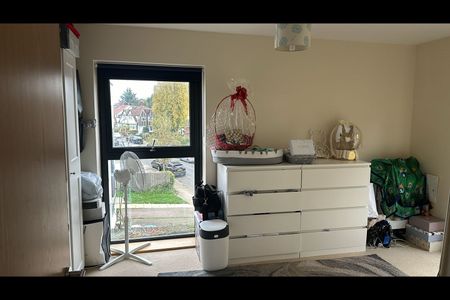 2 Bed Flat, Westside Court, HA9 - Photo 3