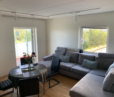 Ekholmsvägen, Skärholmen - Photo 6