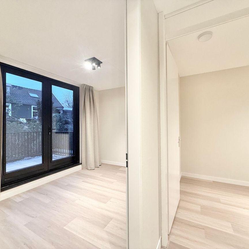 Appartement te huur: Kometensingel 88-B 1033 BX Amsterdam - Photo 1