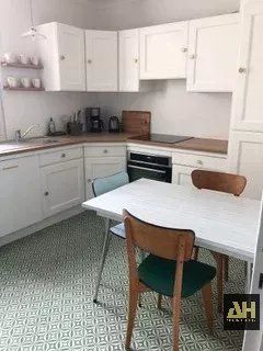 SIAM TRIANGLE D'OR - T4 DE CHARME MEUBLE - DERNIER ETAGE - Photo 2