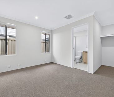 A Stones Throw to the Beach - Photo 6