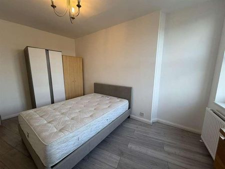 Finchley Lane, Hendon, London, NW4 - Photo 3