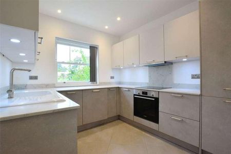 Riefield Road, London, SE9 - Photo 5