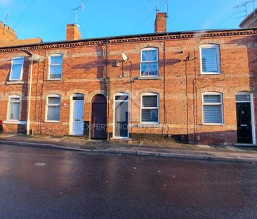 2 bedroom terraced house to rent - Photo 6