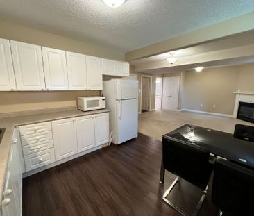 For Lease - 209 Dunsmore Lane Unit# Lower, Barrie, Ontario - Photo 4