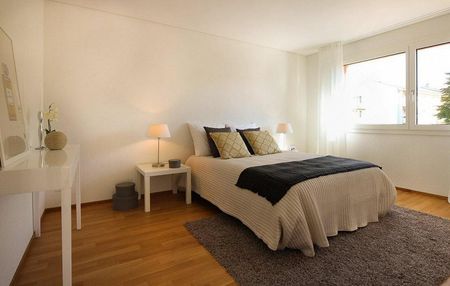 Wohnen im Grünen - schöne 3.5-Zimmerwohnung in Gelterkinden - Photo 3