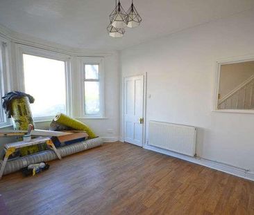 Grants Avenue, Bournemouth, BH1 - Photo 1