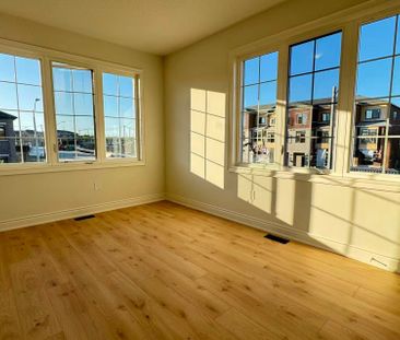 For Lease - 1 Monticola Avenue, Richmond Hill, Ontario - Photo 1