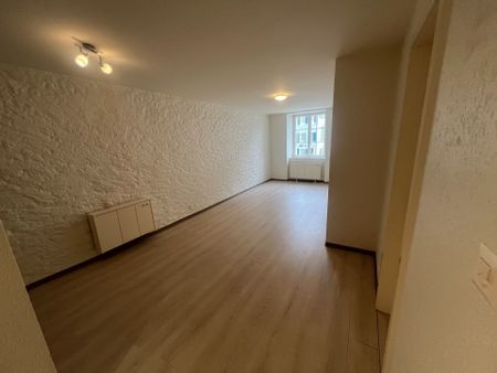 Joli appartement 2,5 pièces en vieille-ville au 1er ou 2ème étage - Foto 2