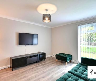 Padstow Close, Ryhope, Sunderland, Tyne and Wear, SR2 0YP - Photo 2