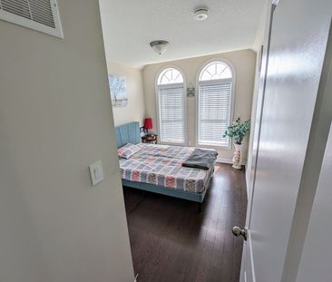 For Lease - 87 Finegan Circle, Brampton, Ontario - Photo 4