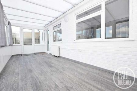 Lloyds Avenue, Kessingland, Lowestoft, NR33 - Photo 3