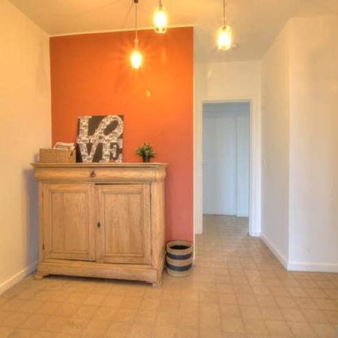 Appartement te huur - Photo 1