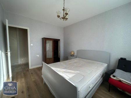 Location Appartement 2 pièces 50m² BRIVE LA GAILLARDE 19100 - Photo 3