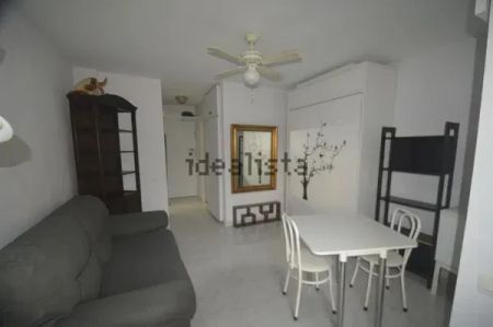 Alquiler de estudio en Avenida Gamonal, 8 - Photo 4