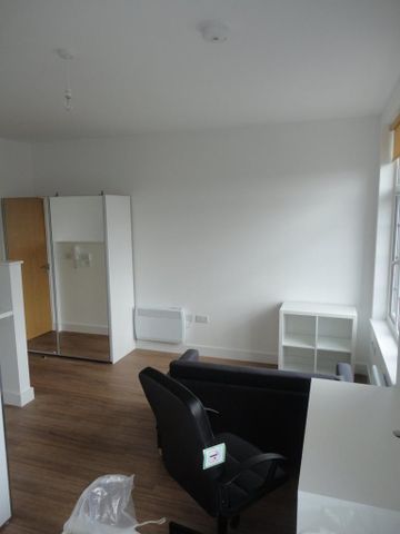 1 bedroom property to rent - Photo 2