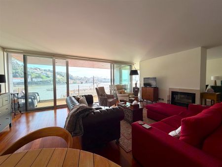 Apartamento T5 em Porto - Photo 2