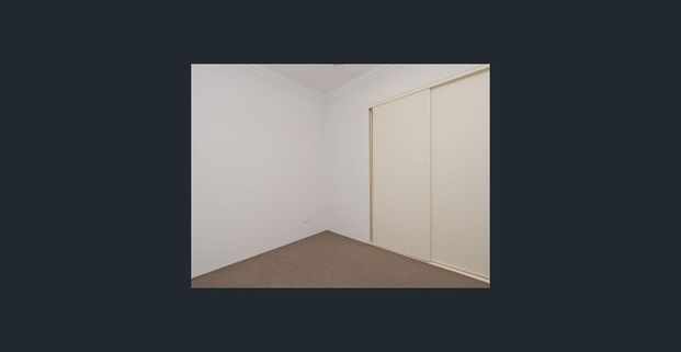 Gated Complex, Great Location 2nd Floor apartment - Photo 1