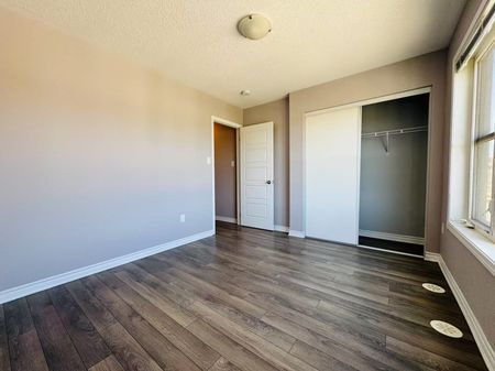 For Lease - 3034 Preserve Drive, Oakville, Ontario - Photo 5