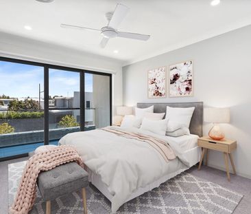 STUNNING 3 BEDROOM, TERRACE HOME WITHIN 'THE WATERFRONT' @ SHELL COVE - Photo 5