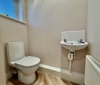 Christmas Place, The Staiths, Gateshead - Photo 3