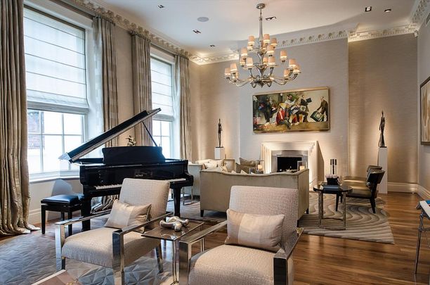 4 bedroom flat to rent - Photo 1