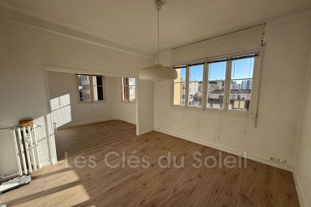 Location Appartement 45m² TOULON 83000 - Photo 1