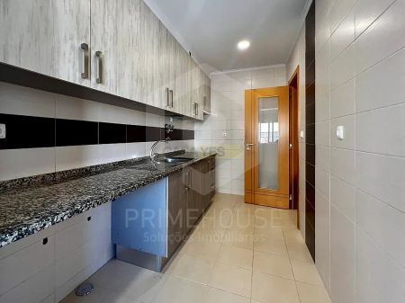 Apartment T2 in Amora, Seixal - Foto 2