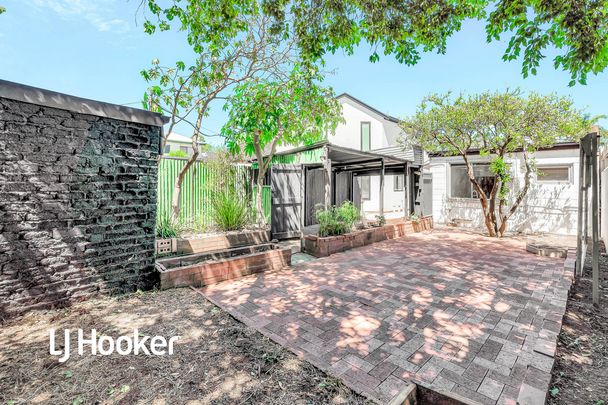 10 Birrell Street, Norwood SA 5067 - House For Rent | Domain - Photo 1