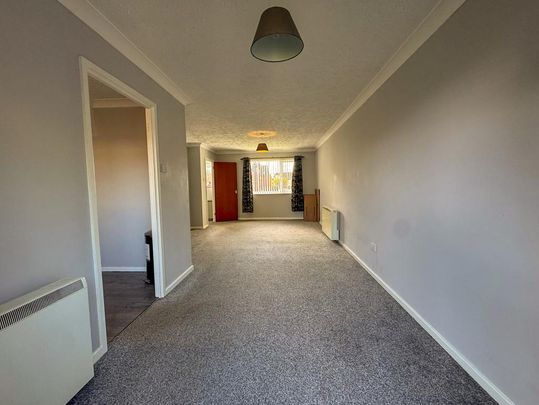 3 bedroom end of terrace house to rent - Photo 1