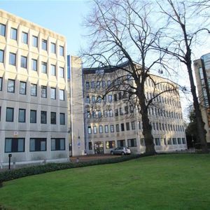 Peterborough - Photo 2