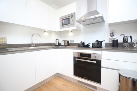 2 bedroom flat to rent - Photo 4