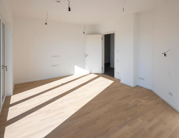 Großzügige 3-Zimmerwohnung mit Balkon und Wintergarten am Gleisdreieck - Photo 1