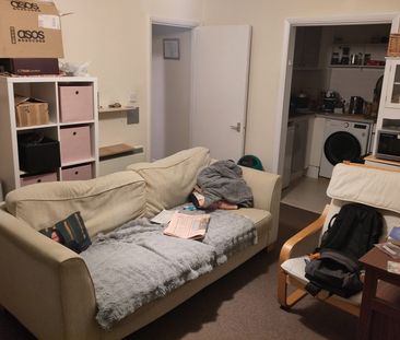 Room in a Shared Flat, Highbury Hill, N5 - Photo 1