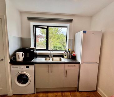 1 bedroom property to rent - Photo 3