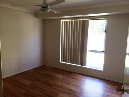 16 Bogong Place, Kuraby, QLD - Photo 4