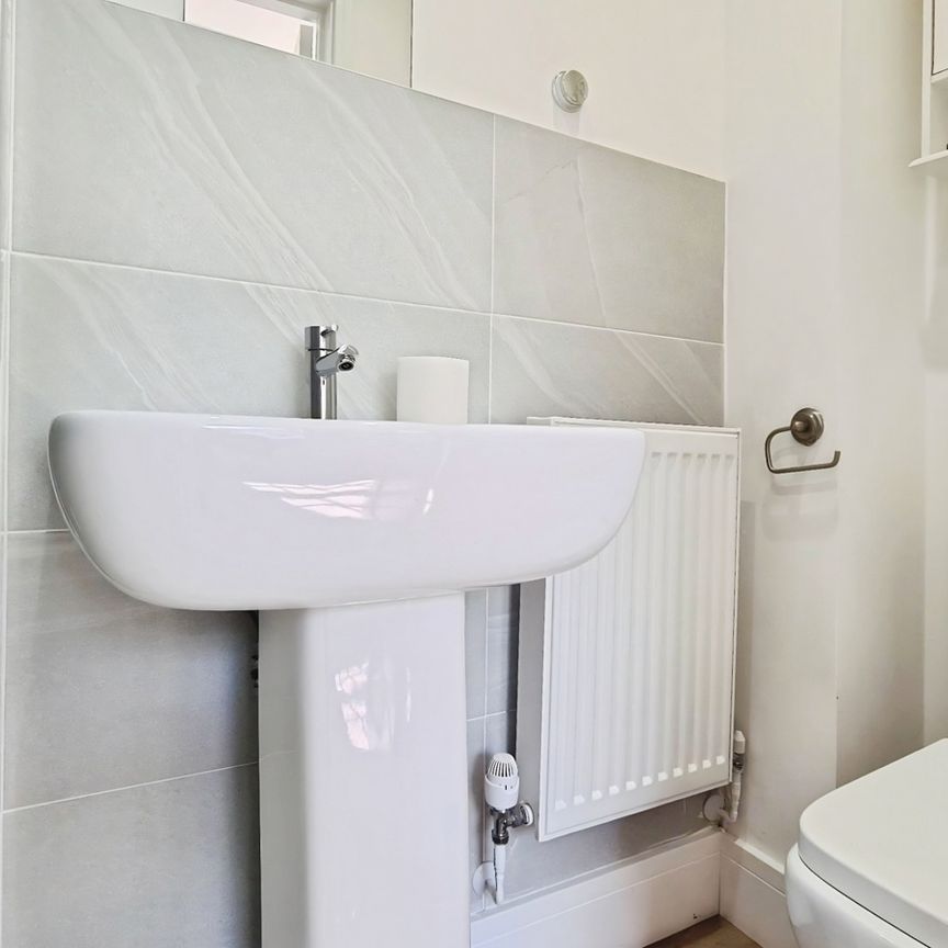 4 bedroom house to rent - Photo 1